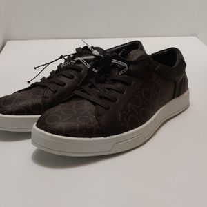 Calvin Klein Bowyer Men's shoes size 9.5